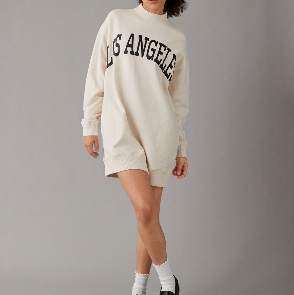 American Eagle Oversized Fleece Mock Neck Los Angeles Mini Dress Size Medium Nwt